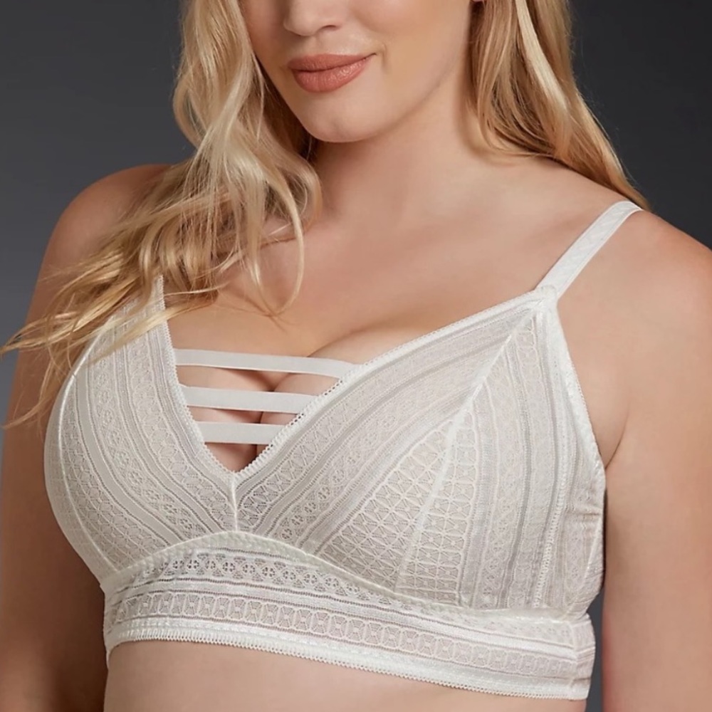 Torrid white lace bralette
